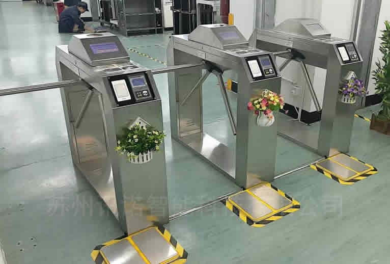 ��݁�l�o늵��l