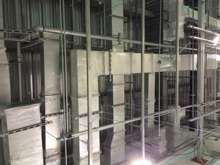 ͨ�L���{���b����_ESD���o��T��ϵ�y