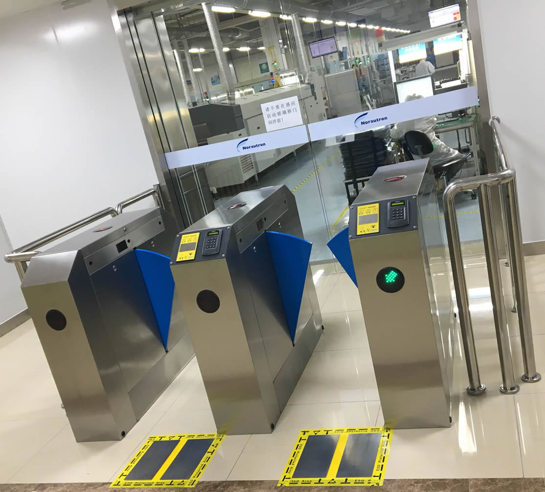 ���lESD�T������_ESD���o��T��ϵ�y