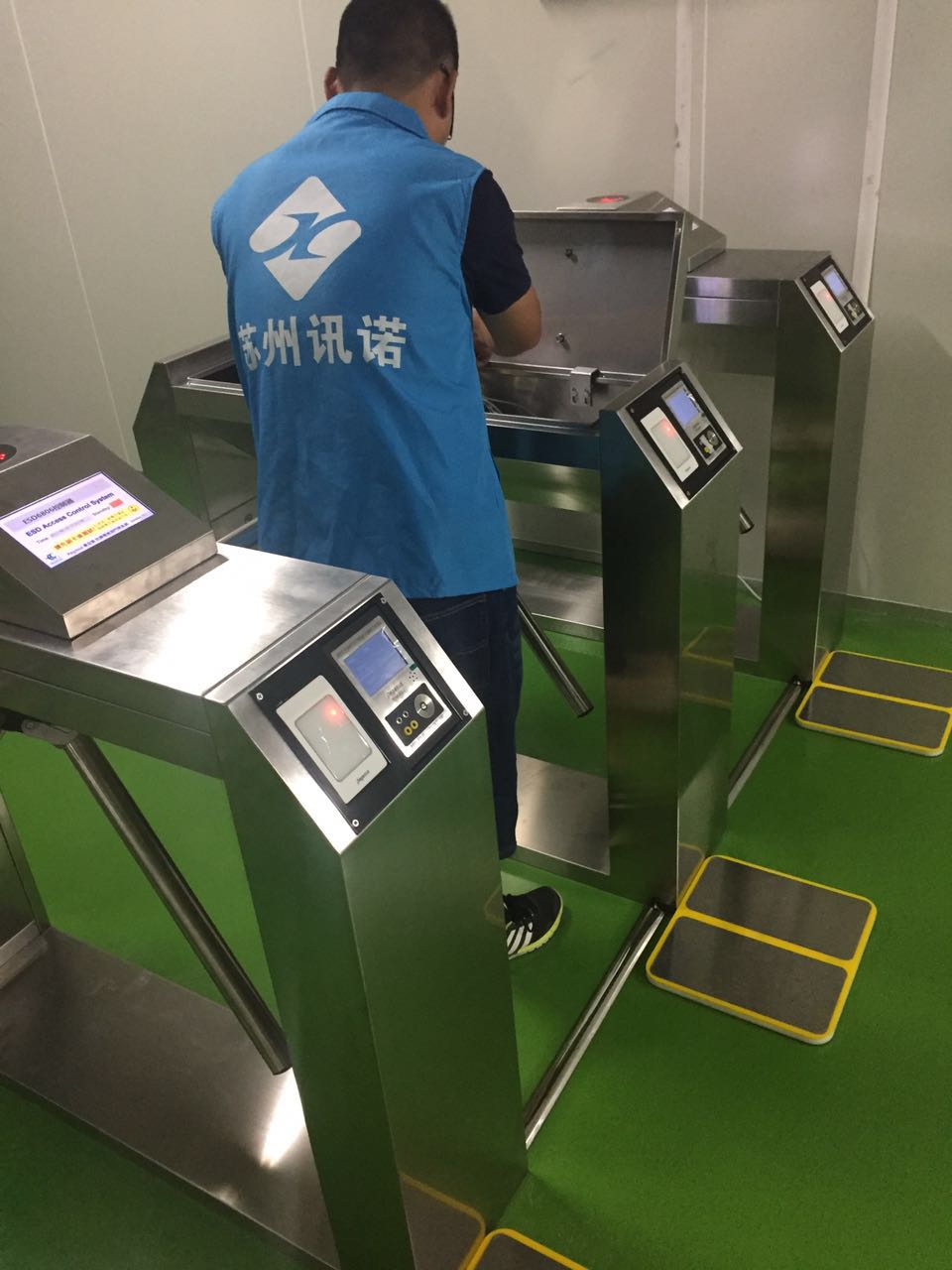 �Ͼ���ˮESD�T������_ESD���o��T��ϵ�y(t��ng)